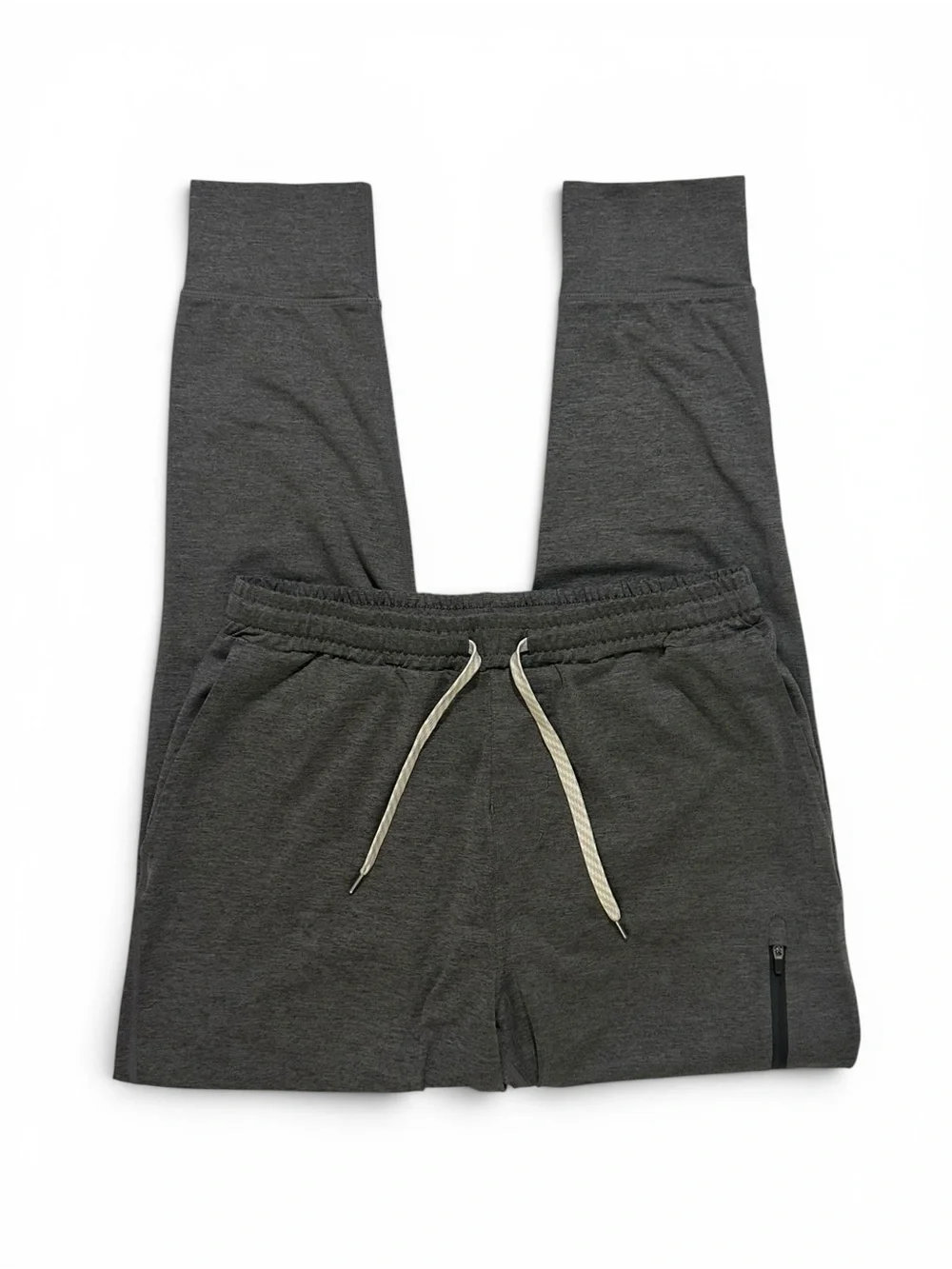 Vuori Men’s Sunday Performance Jogger in Charcoal Medium